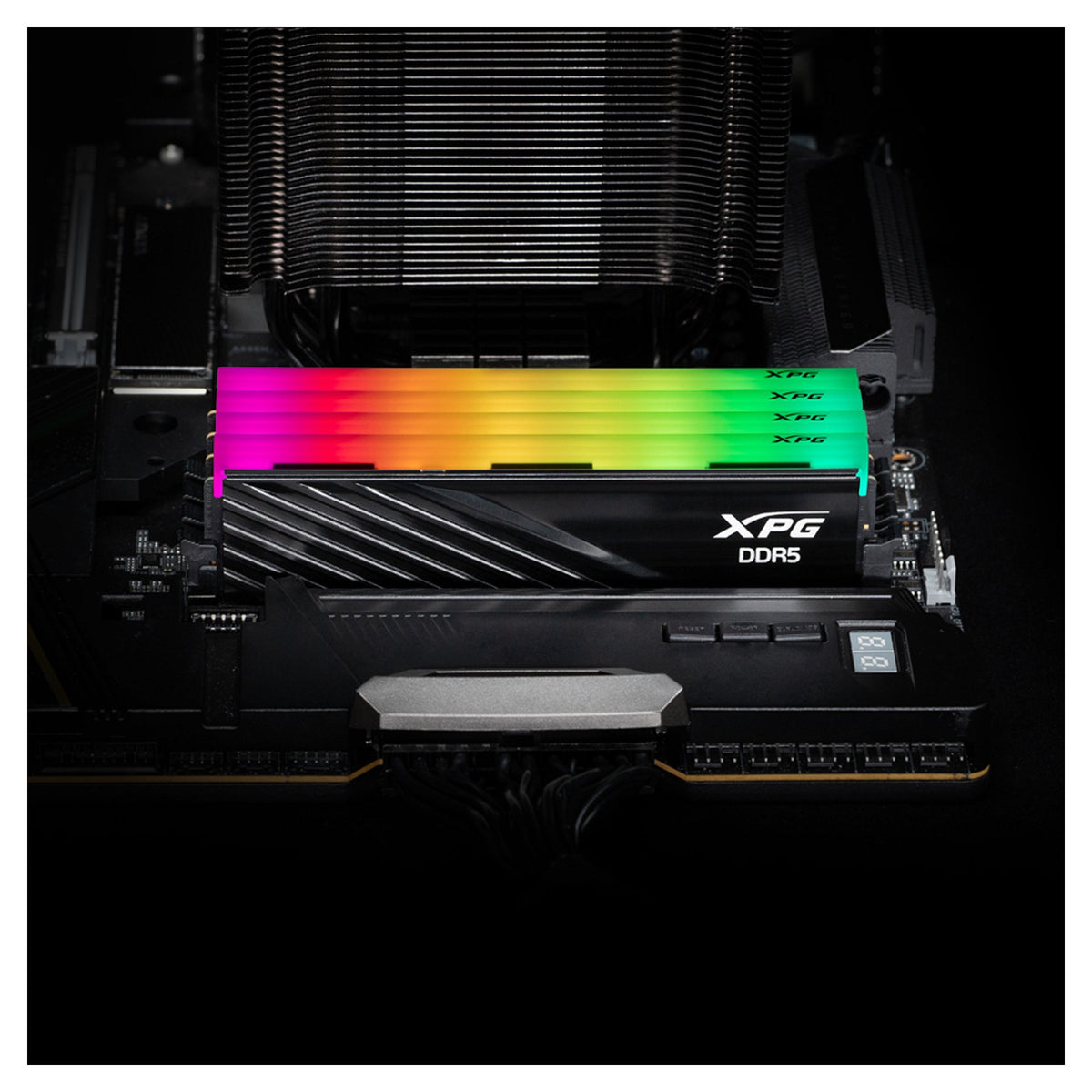 ADATA DIMM 8 GB DDR5-5600 (1x 8 GB) (schwarz, AX5U5600C468G-SLABRBK, XPG Lancer Blade RGB, INTEL XMP, AMD EXPO)