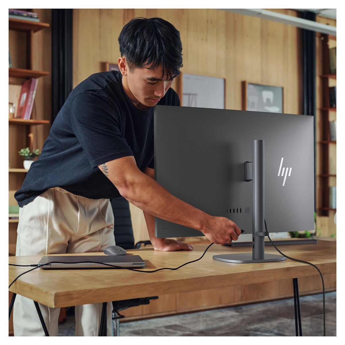 AIO HP OmniStudio X 32-c0473ng CU7-155H/16GB/1TBSSD/W11 Home