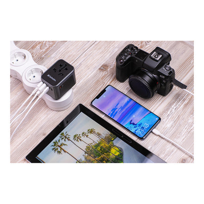 Verbatim Universal Reiseadapter UTA-03 2xUSB-A,3xUSB-C retail