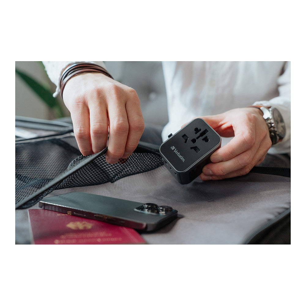 Verbatim Universal Reiseadapter UTA-03 2xUSB-A,3xUSB-C retail