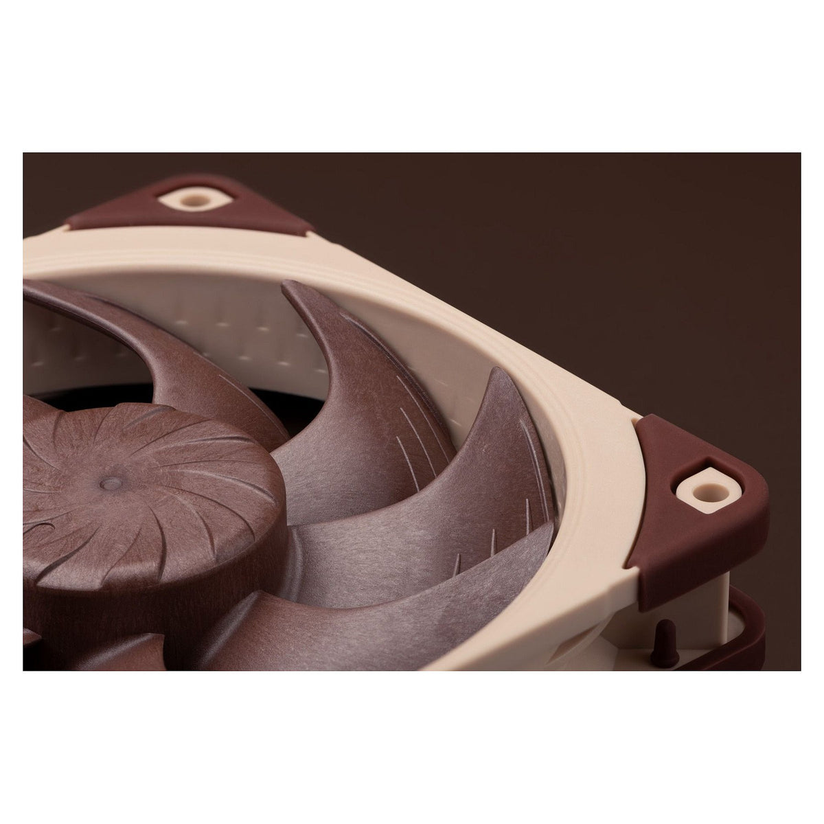 120mm Noctua NF-A12x25 G2 PWM braun/beige