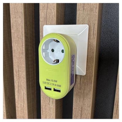 Entac Steckdosenadapter + 2x USB-A lime