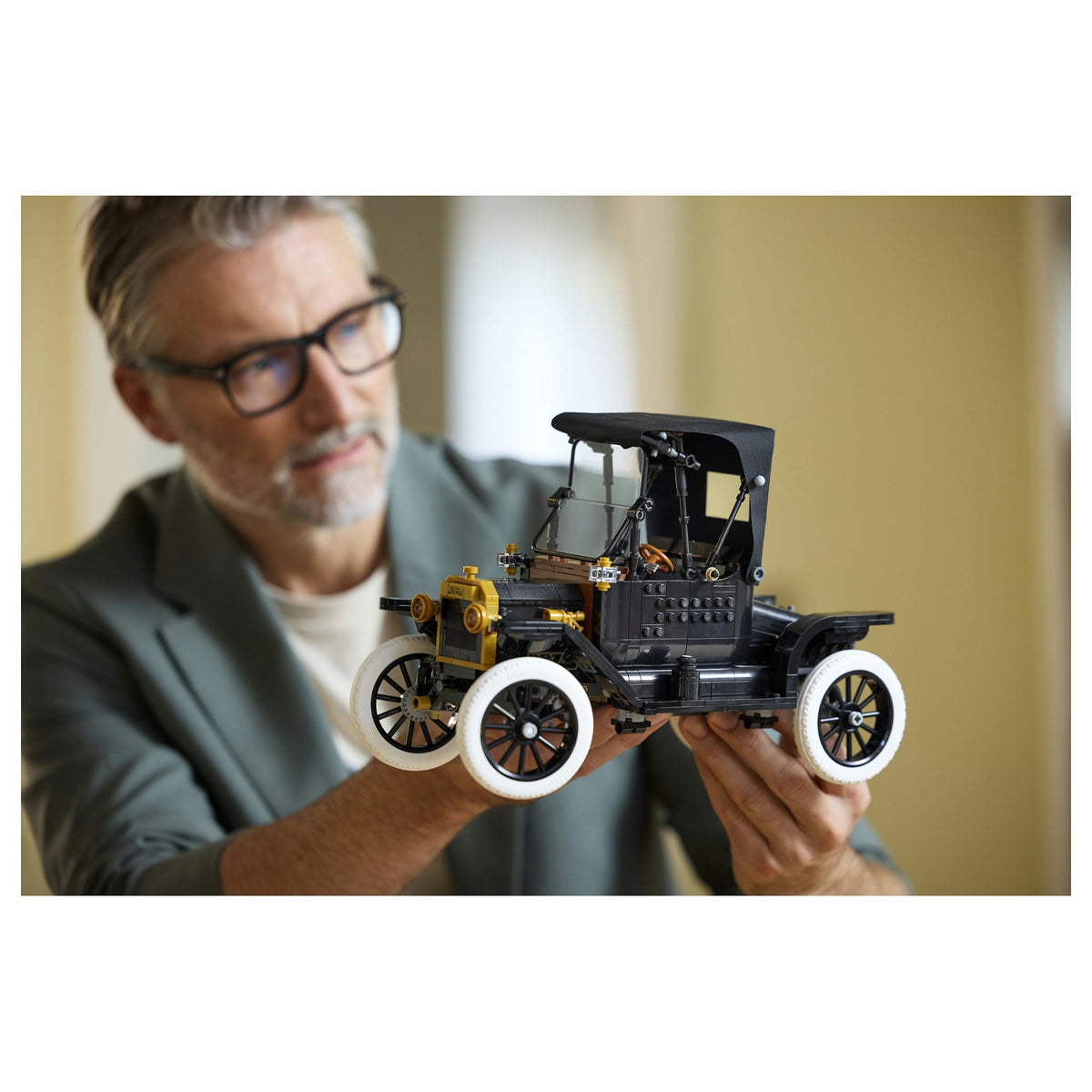 11376 Icons Ford Model T