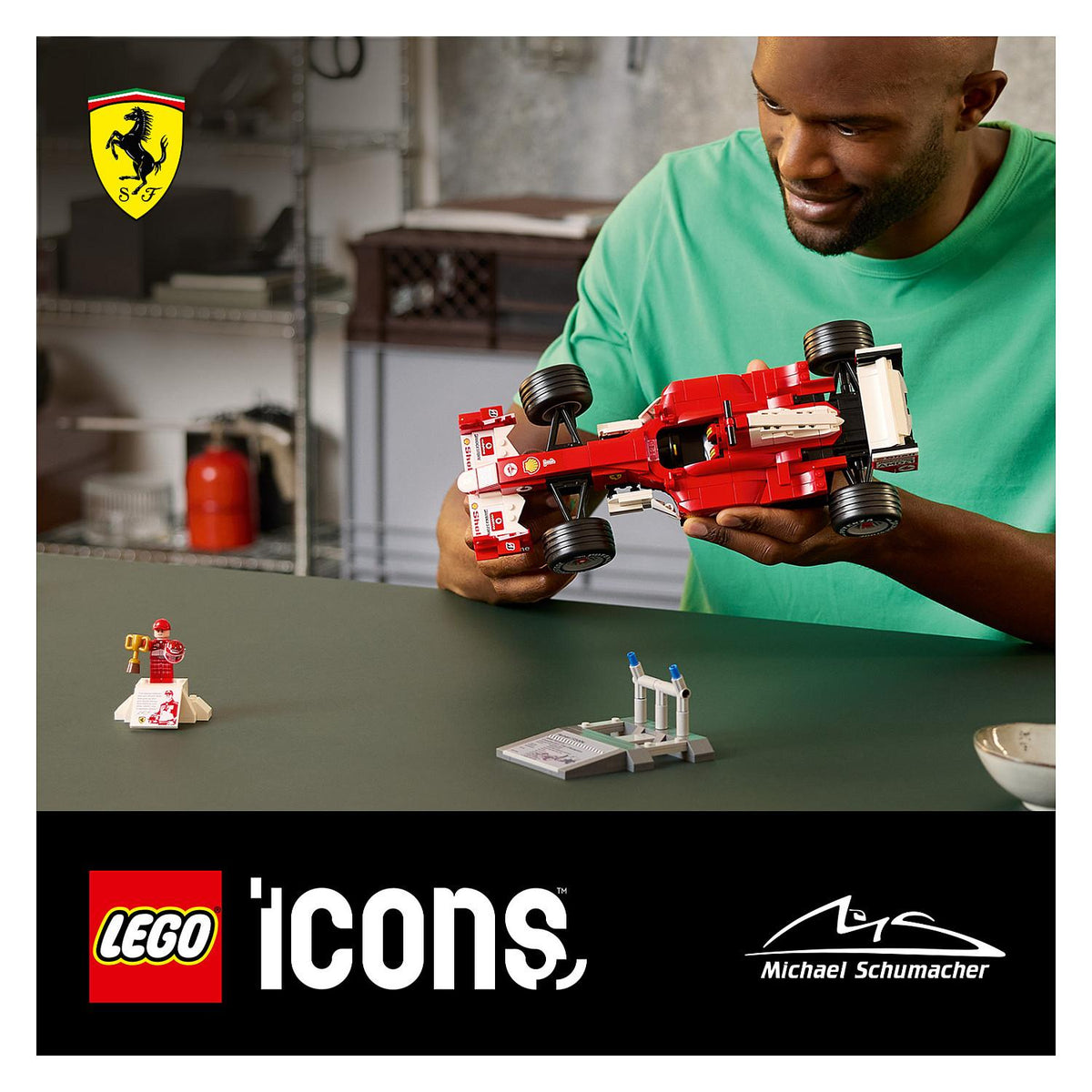 11375 Icons Ferrari F2004 und Michael Schumacher
