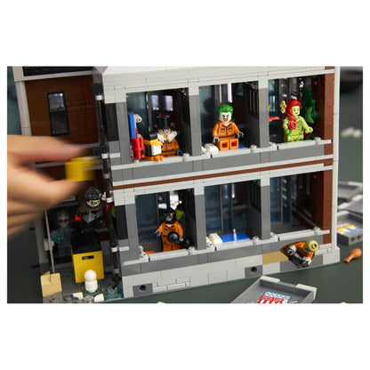 LEGO 76300 DC S.H. Batman - Arkham Asylum