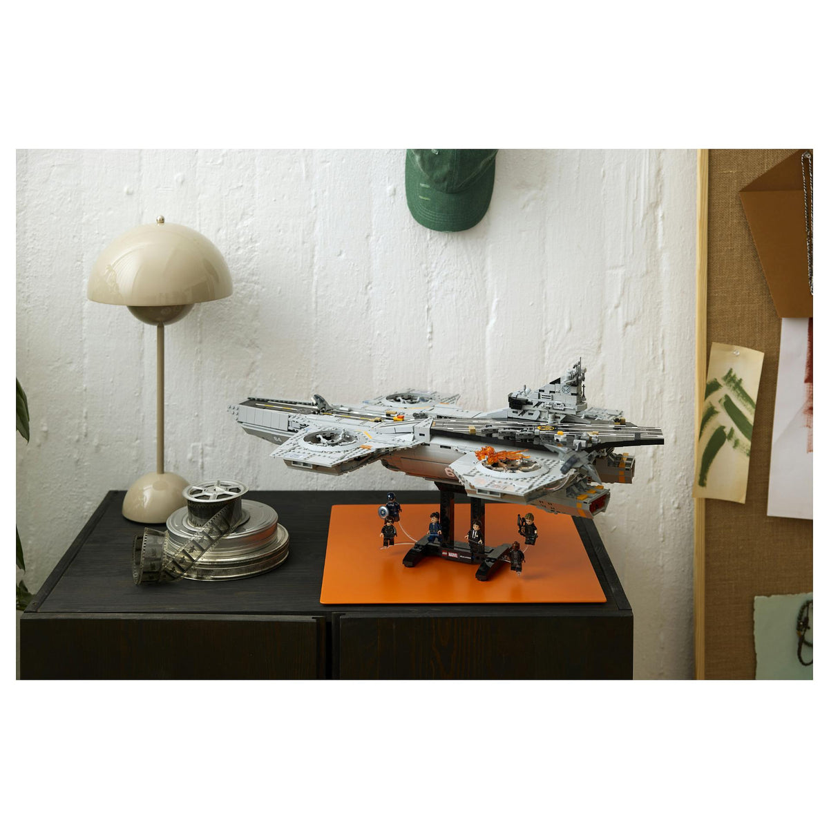 76354 LEGO 76354 Marvel S.H. TBA (27.3.)