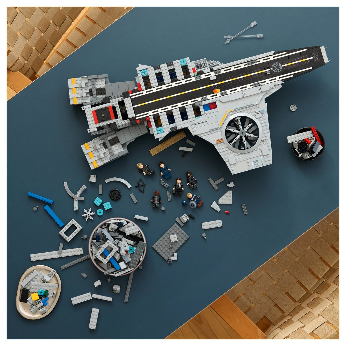 76354 LEGO 76354 Marvel S.H. TBA (27.3.)