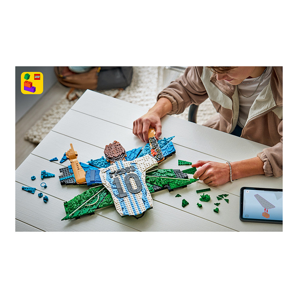 43018 LEGO 43018 Editions Football TBA (2.4.)