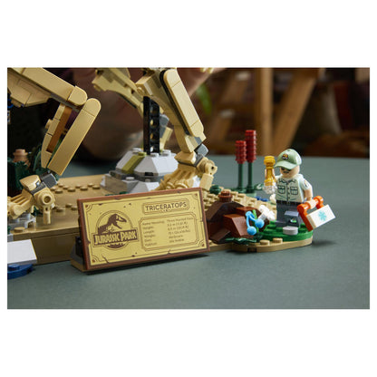 77985 LEGO 77985 J.W. TBA (8.4.)
