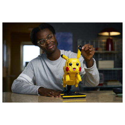 72152 Pokmon Pikachu und Pokball