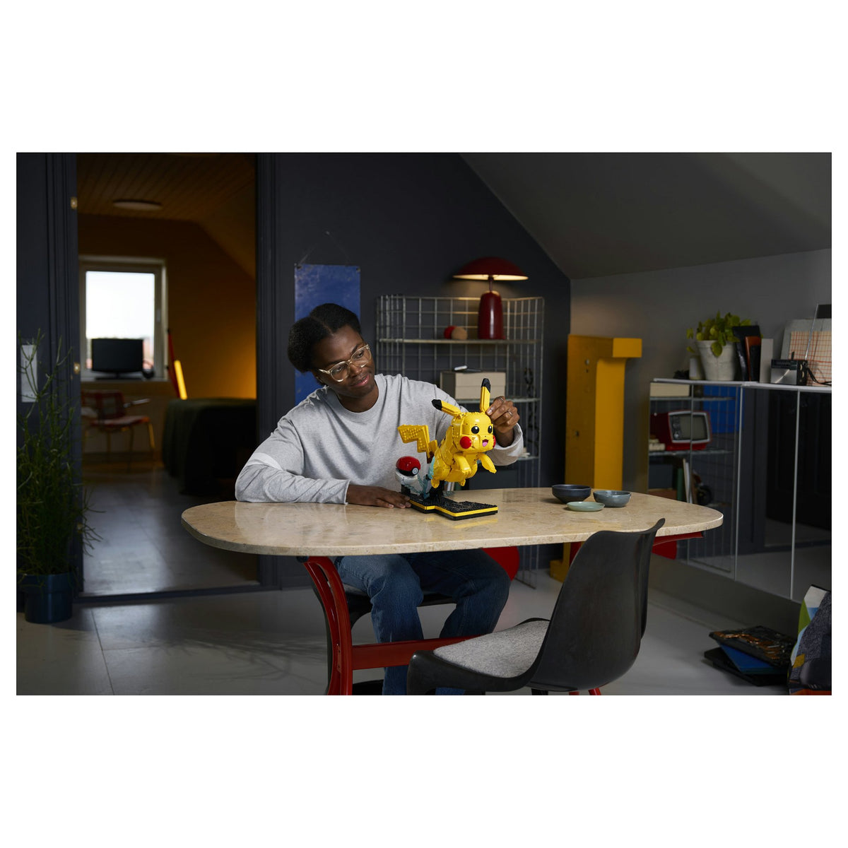 72152 Pokmon Pikachu und Pokball