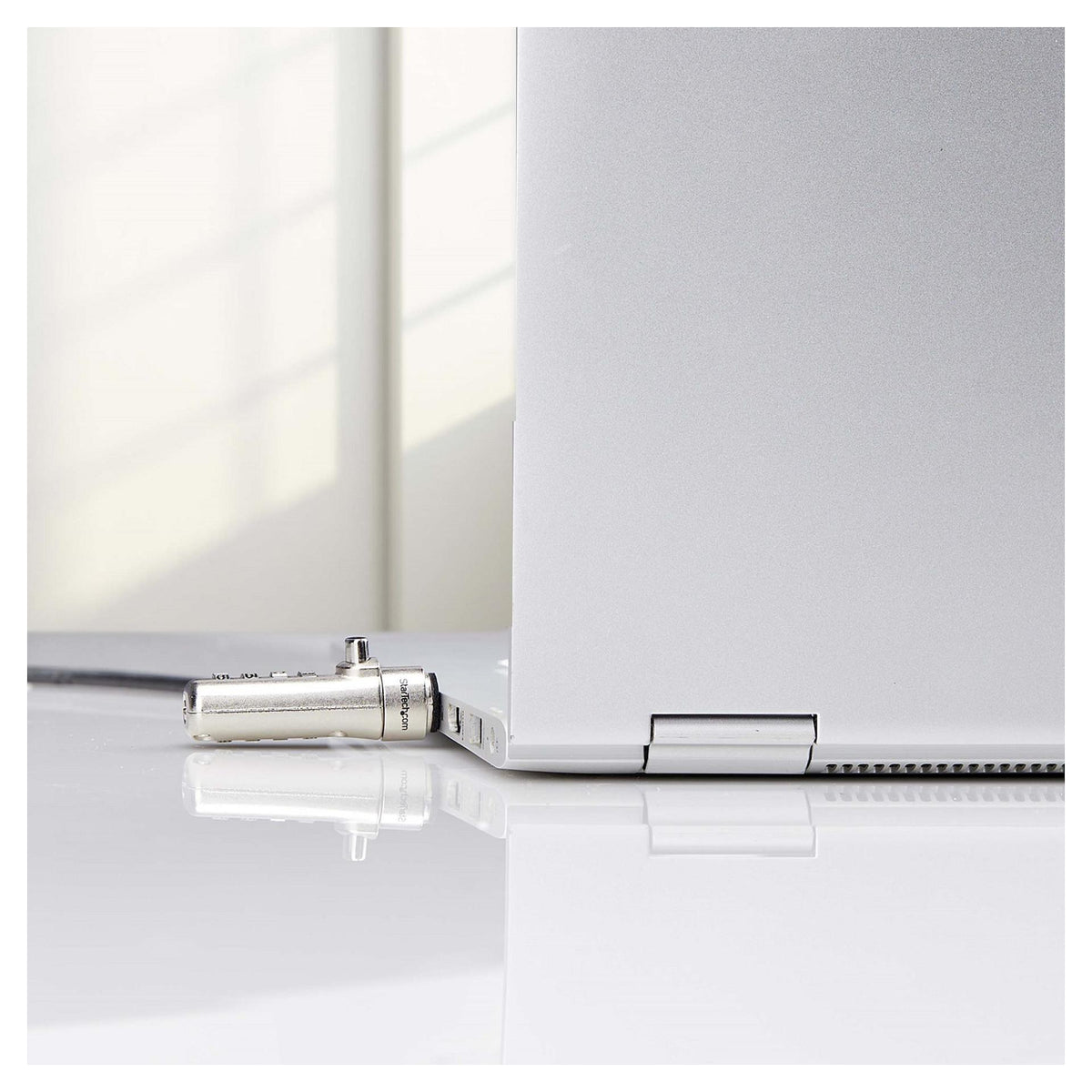 StarTech Nano Slot Compatible 6.6ft (2m)