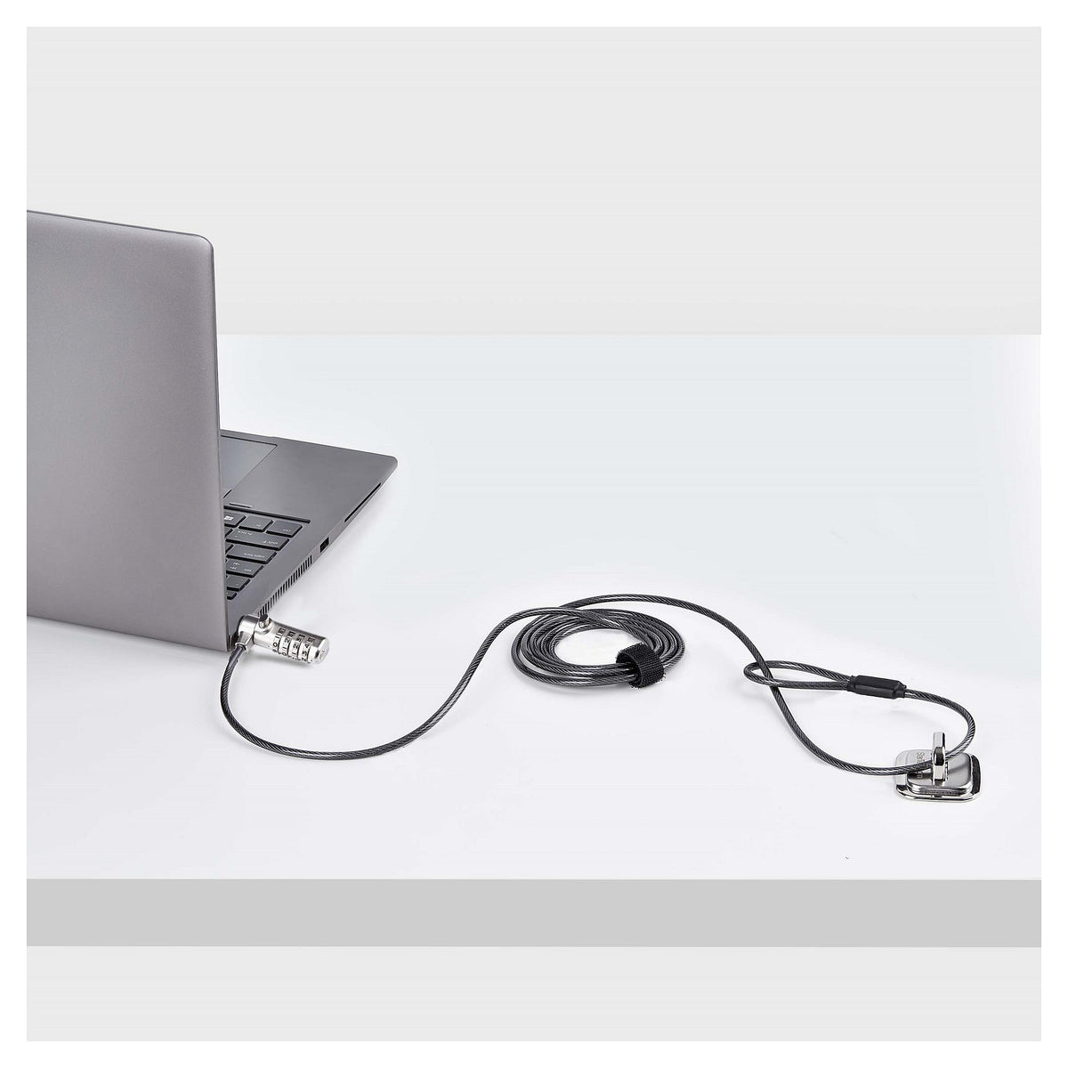 StarTech Nano Slot Compatible 6.6ft (2m)