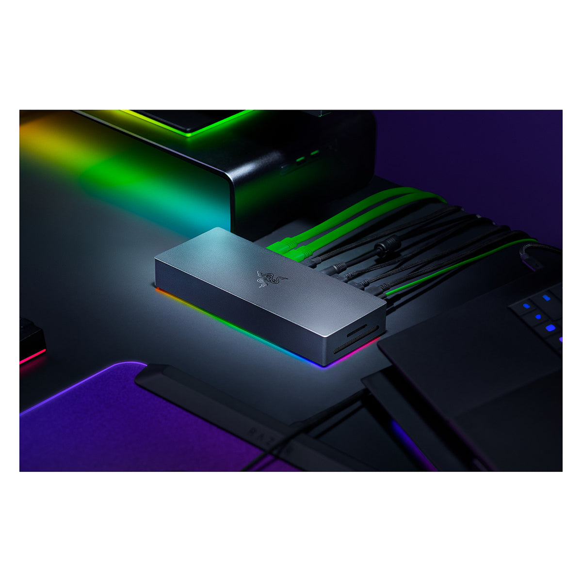 Razer Thunderbolt 5 Dock Desktop-RGB-Dock für mehrere Geräte & Bildschirme, schwarz