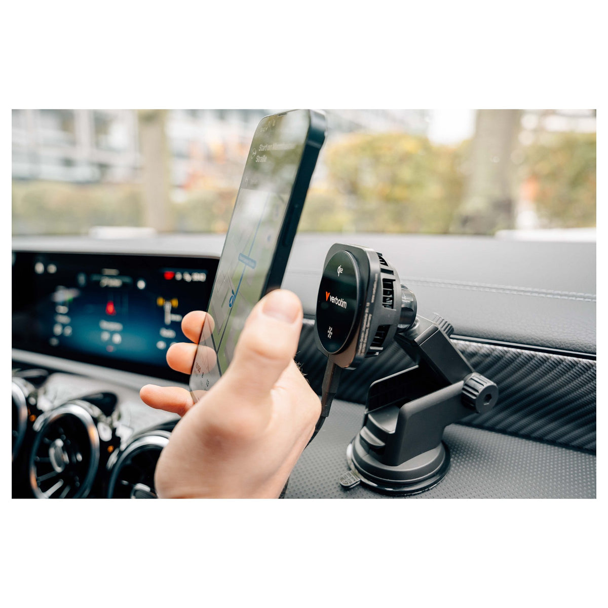 VERBATIM Charge ´n´ Drive Qi2 - magnetisches kabelloses Autoladegerät