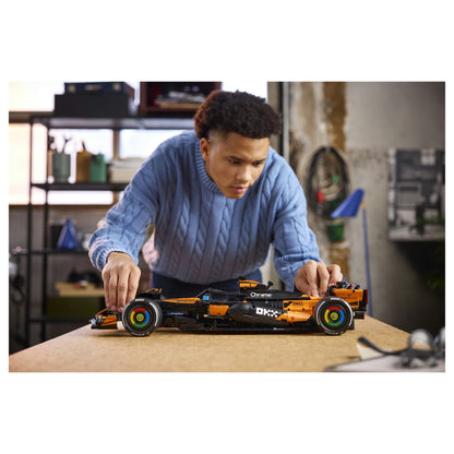 42228 Technic McLaren MCL39 F1 Rennwagen