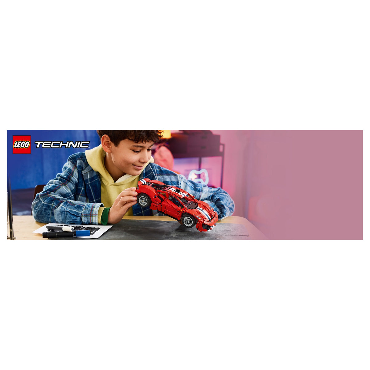 42235 LEGO 42235 Technic Ferrari 488 PISTA Auto (1.5.)