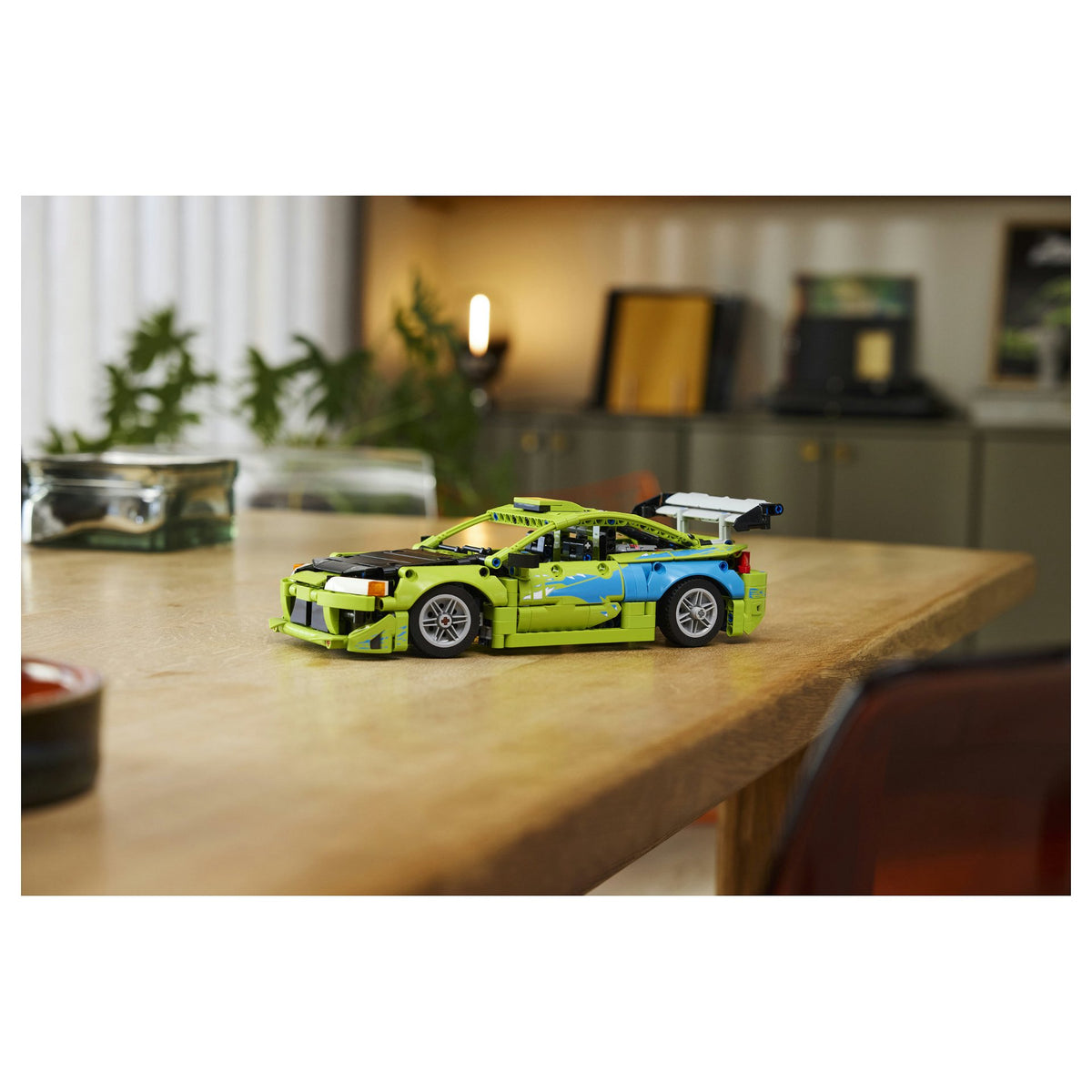 42229 LEGO 42229 Technic Fast and Furious Mitsubishi Eclipse Auto (2.5.)