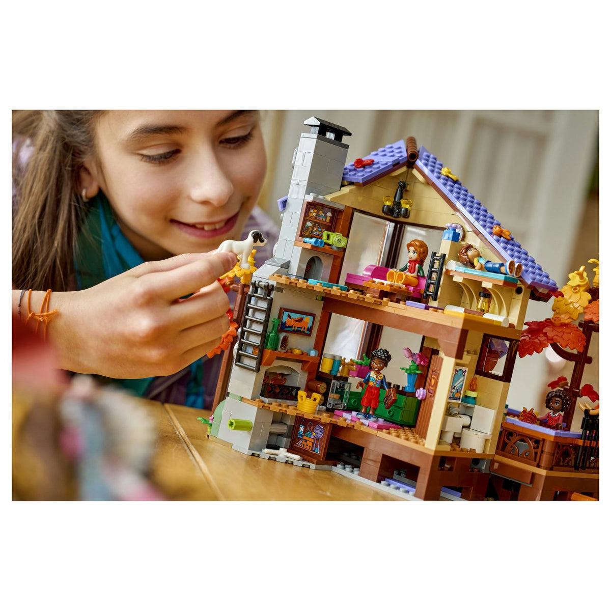 42705 LEGO 42705 Friends Gemtliche Htte im Herbstwald (2.5.)