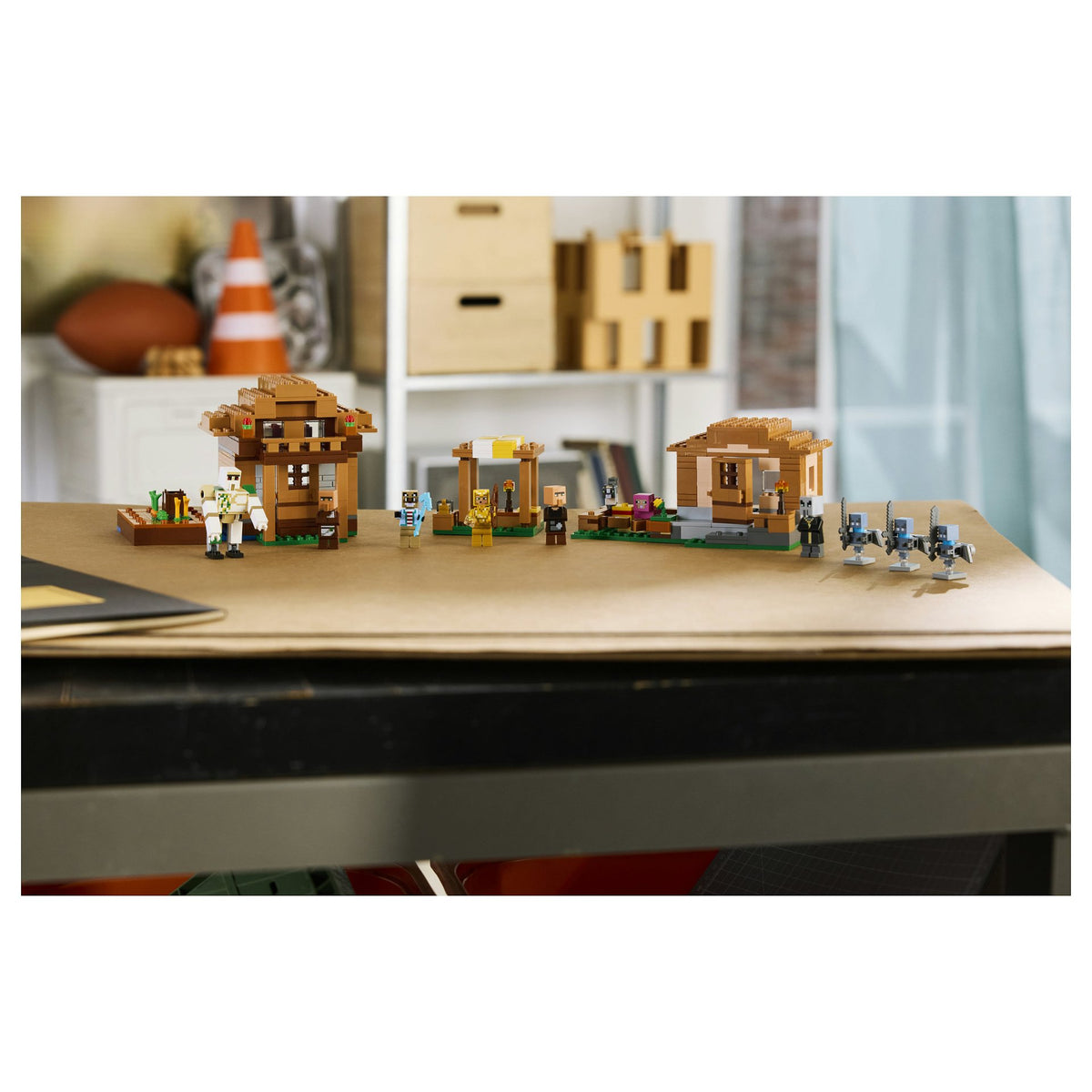 21596 LEGO 21596 Minecraft Angriff des Magiers auf das Dorf (2.5.)