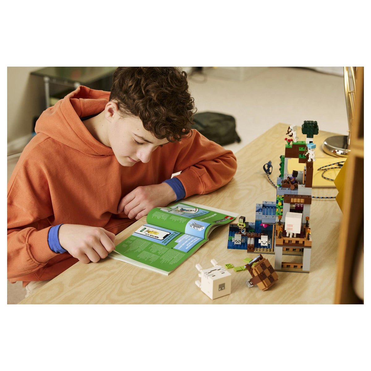 21597 LEGO 21597 Minecraft Ghast-Station (2.5.)