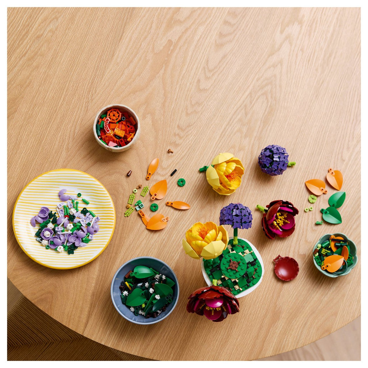 Botanicals 10345 - Blumengesteck