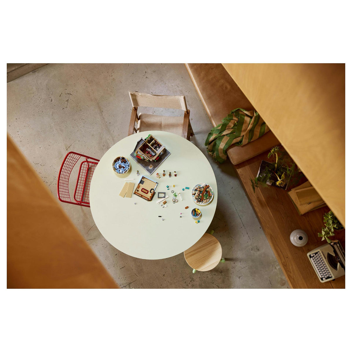 Icons 10350 - Eckhaus im Tudorstil