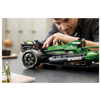 42240 Technic Aston Martin Aramco AMR25 F1 Auto