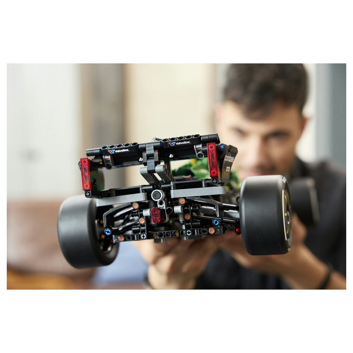 42240 Technic Aston Martin Aramco AMR25 F1 Auto