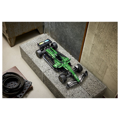 42240 Technic Aston Martin Aramco AMR25 F1 Auto