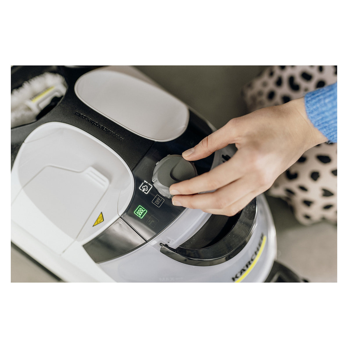 SC 5 EasyFix Iron Plug (wei/schwarz, 2.200 Watt, Dampfdruck-Bgeleisen-Anschluss)