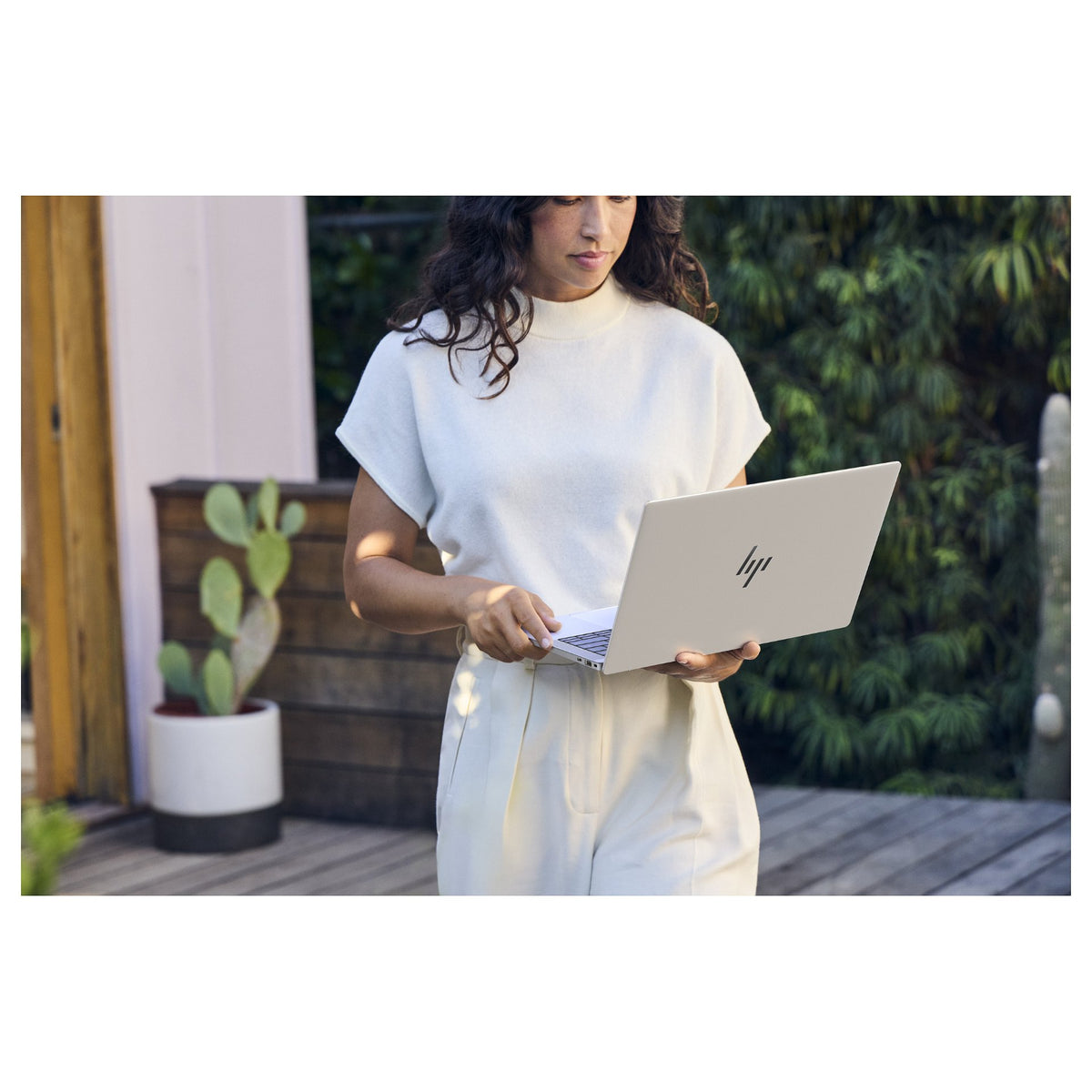 HP EliteBook X G2a RYZ AI 7 PRO 450/32GB/1TBSSD/W11 Pro LTE 5G