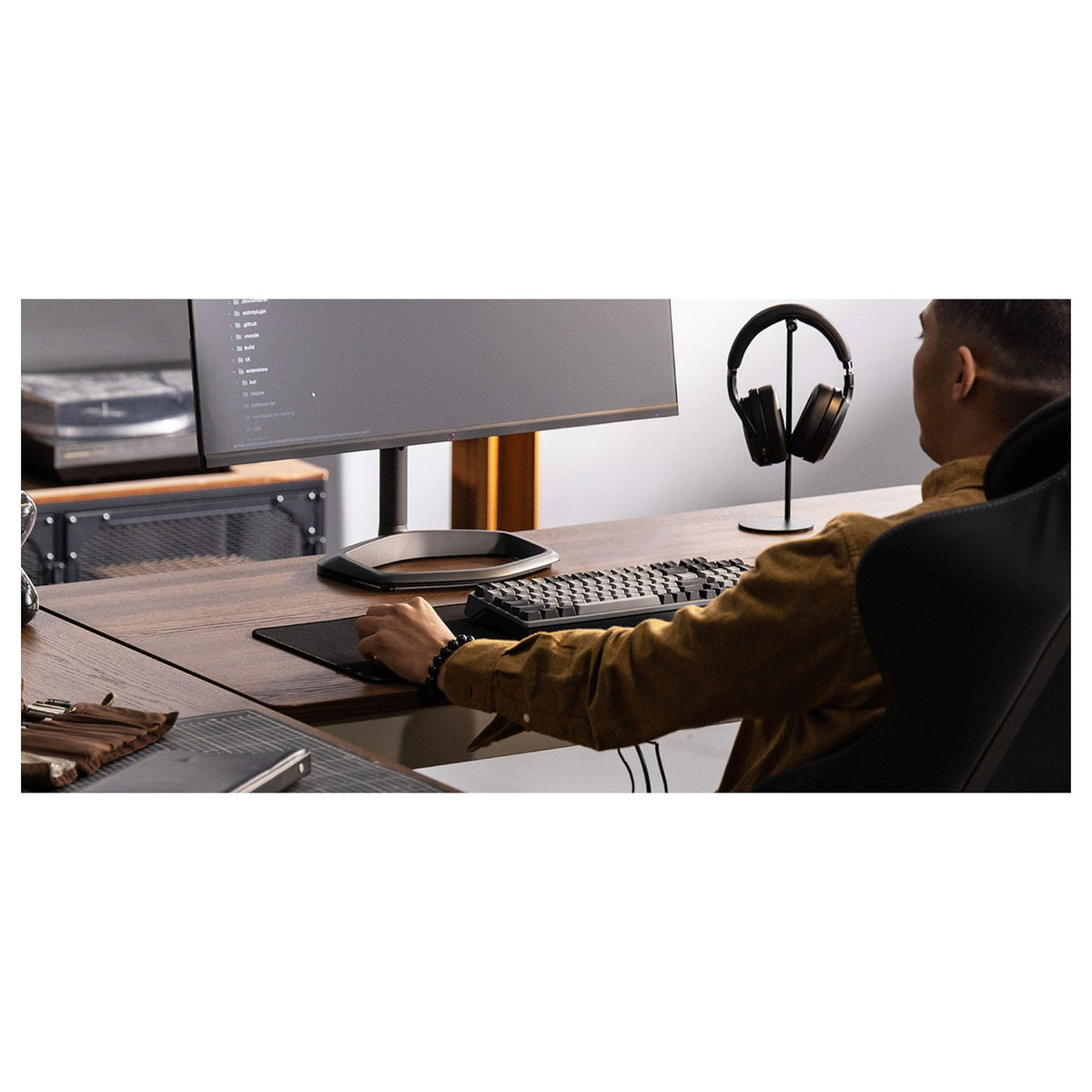 Cooler Master MK770 - Tastatur Hintergrundbeleuchtung - kabellos -2.4 GHz, Bluetooth 5.1, USB Französisch - Tastenschalter: Kailh Box V2 Red