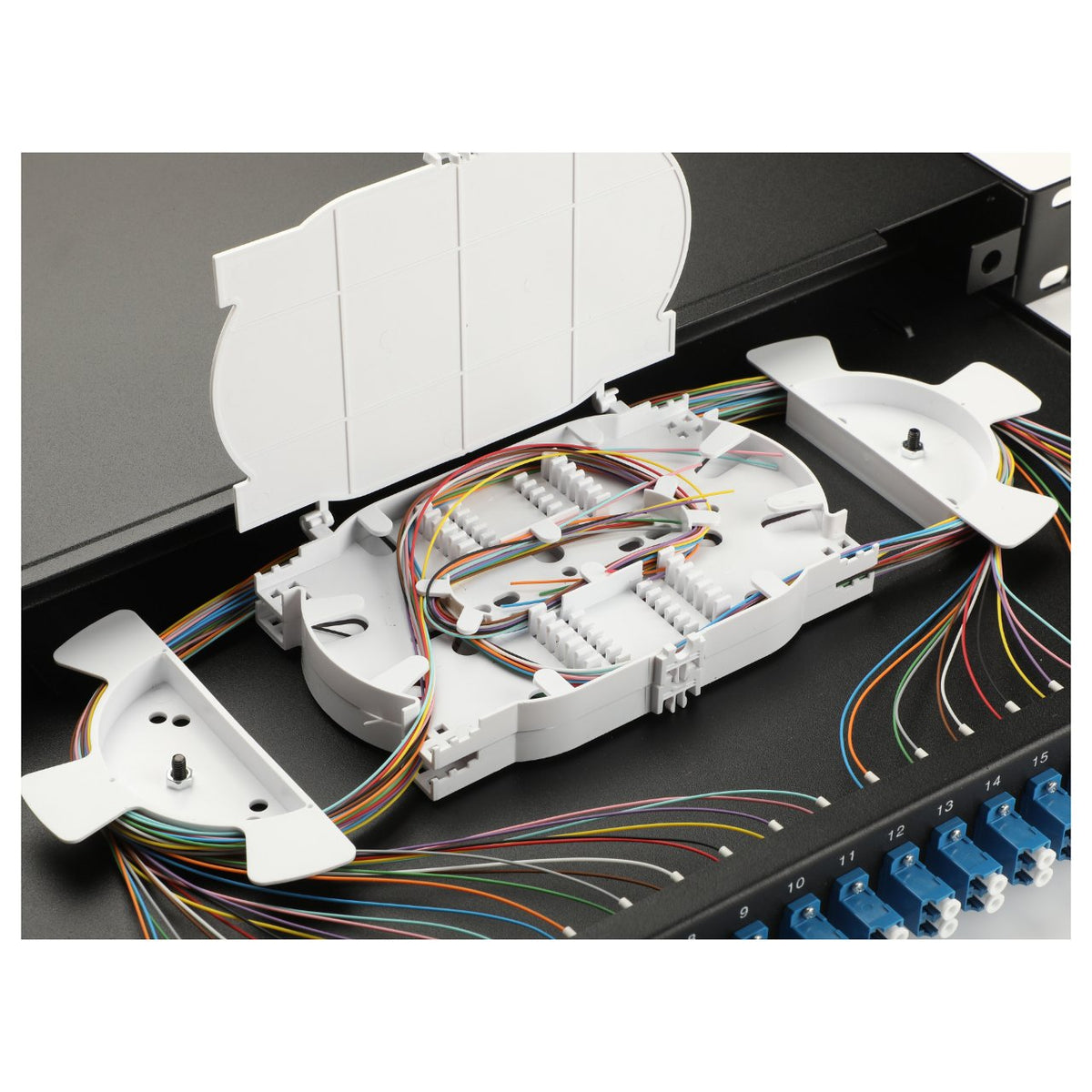 Equip LWL-Spleißkasten 24-Port LC-Duplex OS2 1U komplett sw