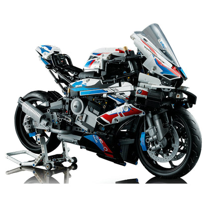 LEGO Technic BMW M 1000 RR 42130
