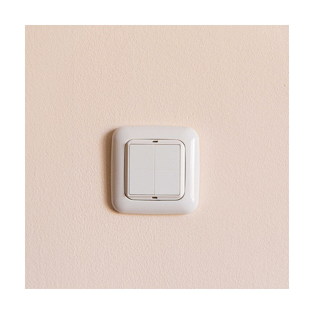 Shelly Plug & Play "BLU Wall" Switch 4 Adapter Busch-Jaeger Weiß