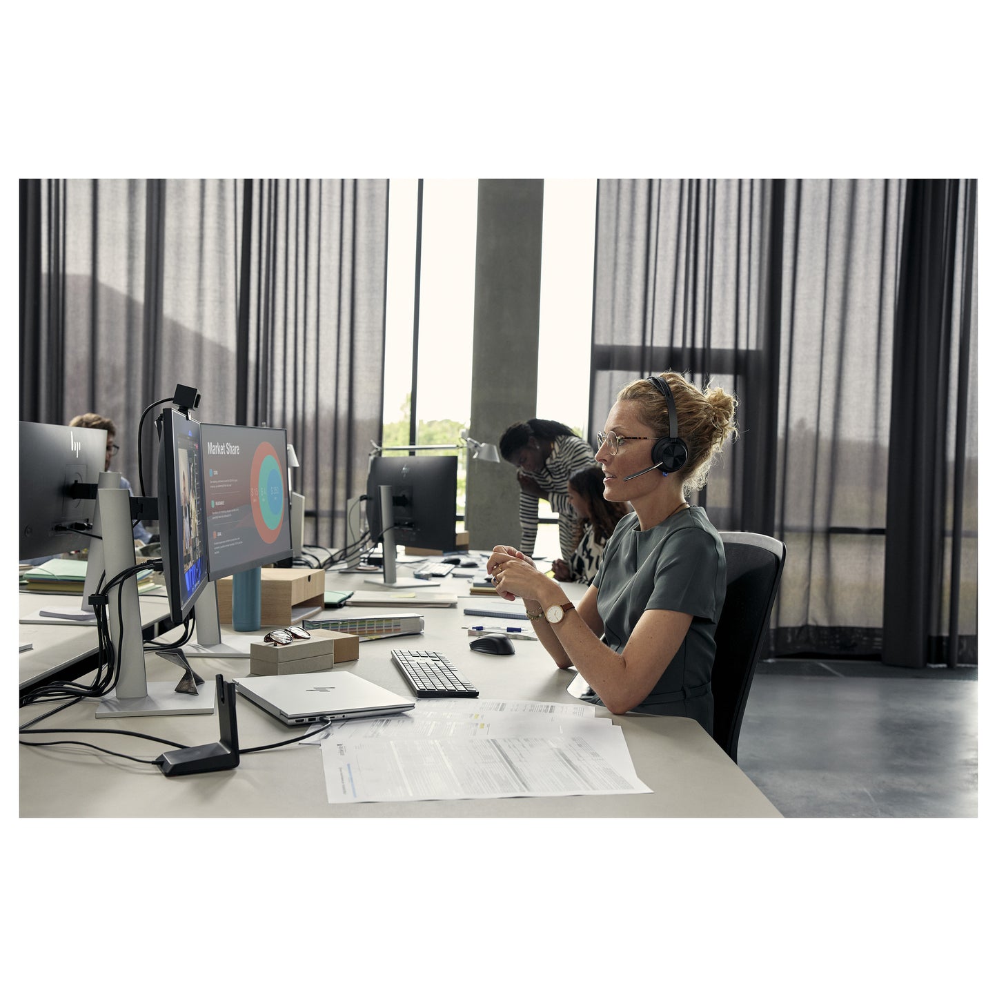 HP EliteBook 640 G11 Intel Core Ultra 5 125U 35,56cm 14Zoll WUXGA 8GB 256GB/SSD W11P 1J War (DE)