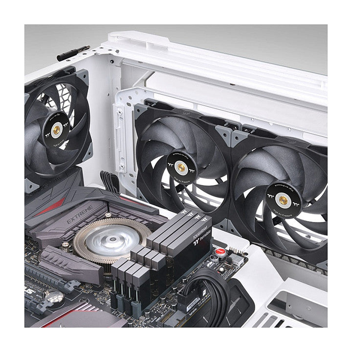 140mm Thermaltake GT14 PC Cooling Fan TT Premium Edition Black - 1 Pack
