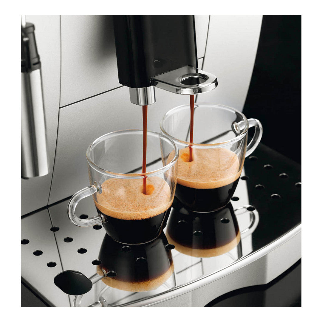 DeLonghi Kaffeemaschine Magnifica S *silber*