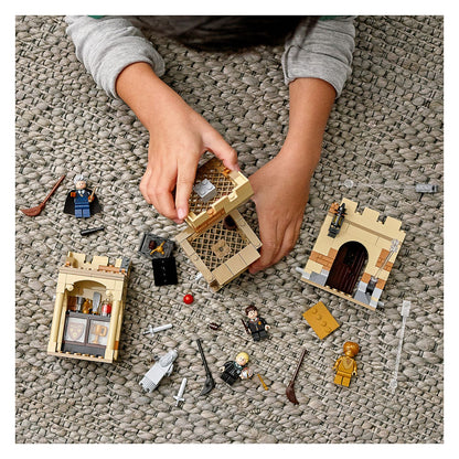 LEGO Harry Potter Hogwarts Erste Flugstunde 76395