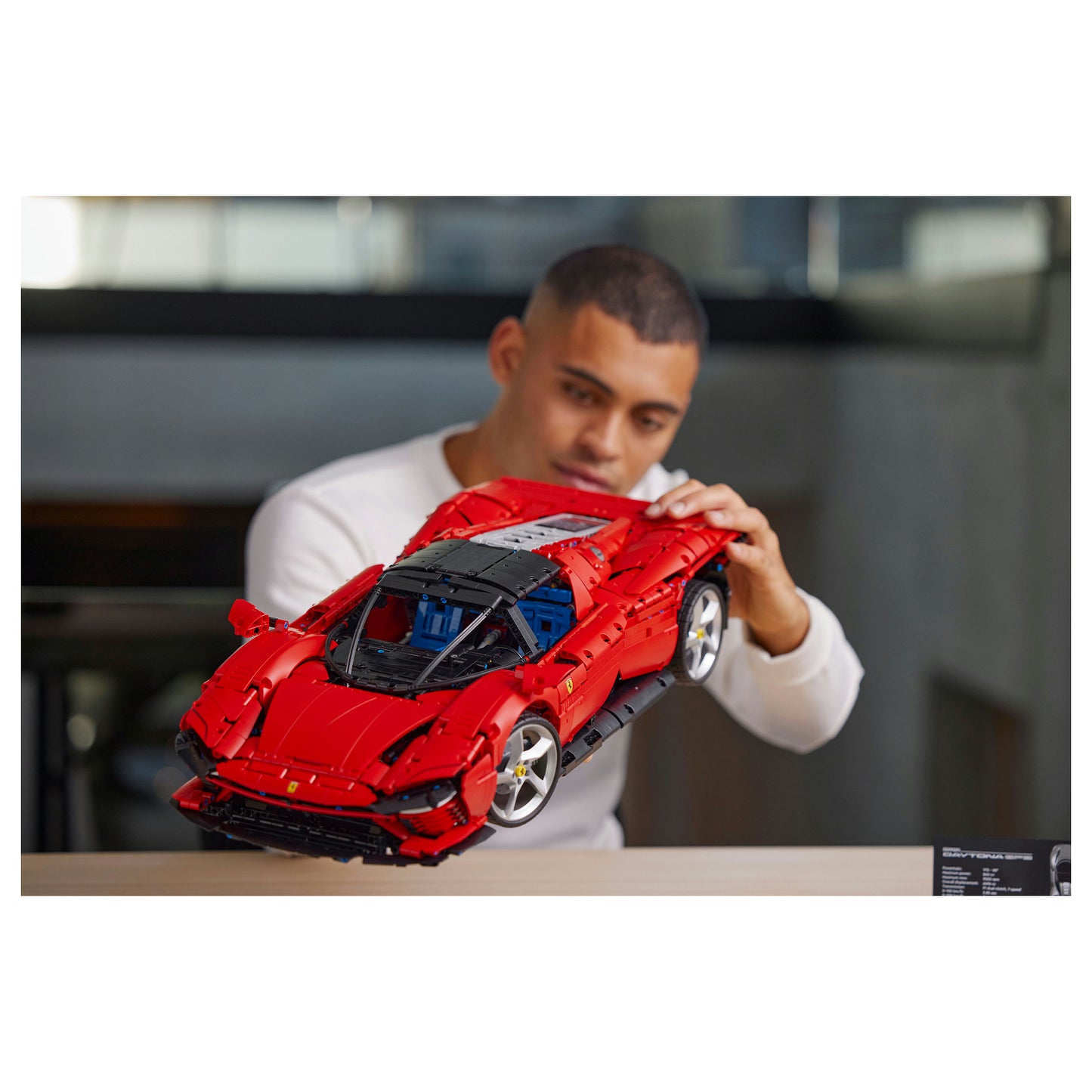 LEGO Technic Ferrari Daytona SP3 42143