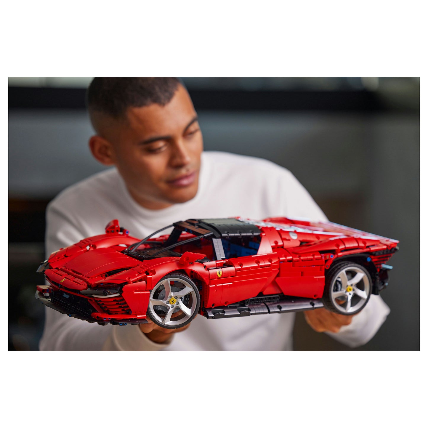 LEGO Technic Ferrari Daytona SP3 42143