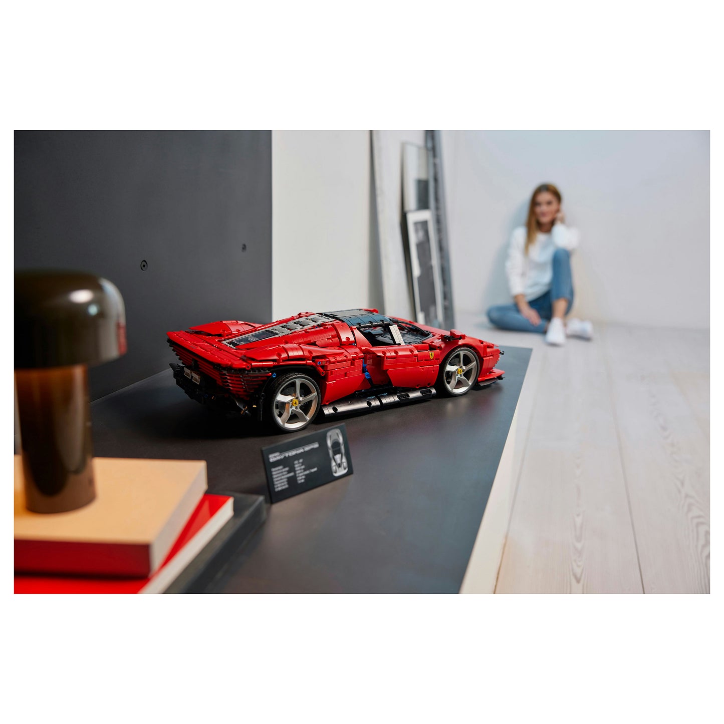 LEGO Technic Ferrari Daytona SP3 42143