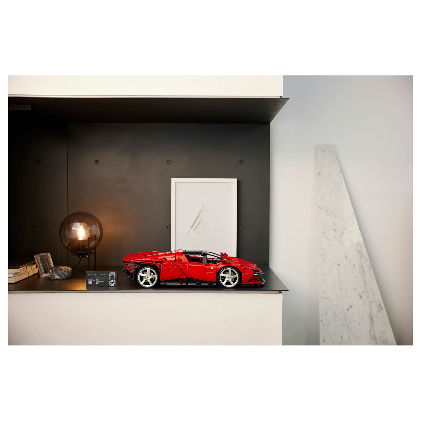 LEGO Technic Ferrari Daytona SP3 42143