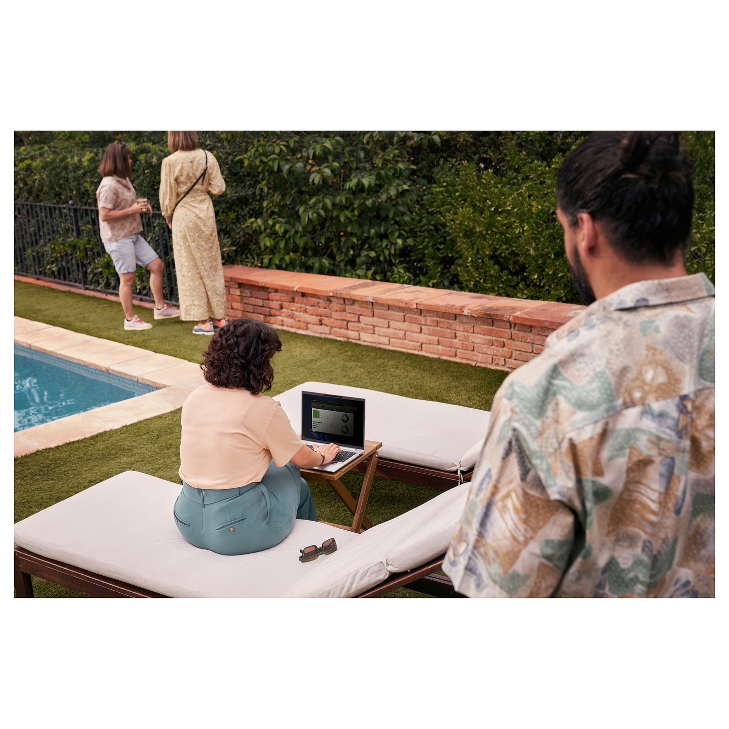 HP EliteBook 830 G10 i5-1335U16GB 512GB/SSD UMA WWAN Wi-Fi 6e FPR W11P 3J Gar (DE)