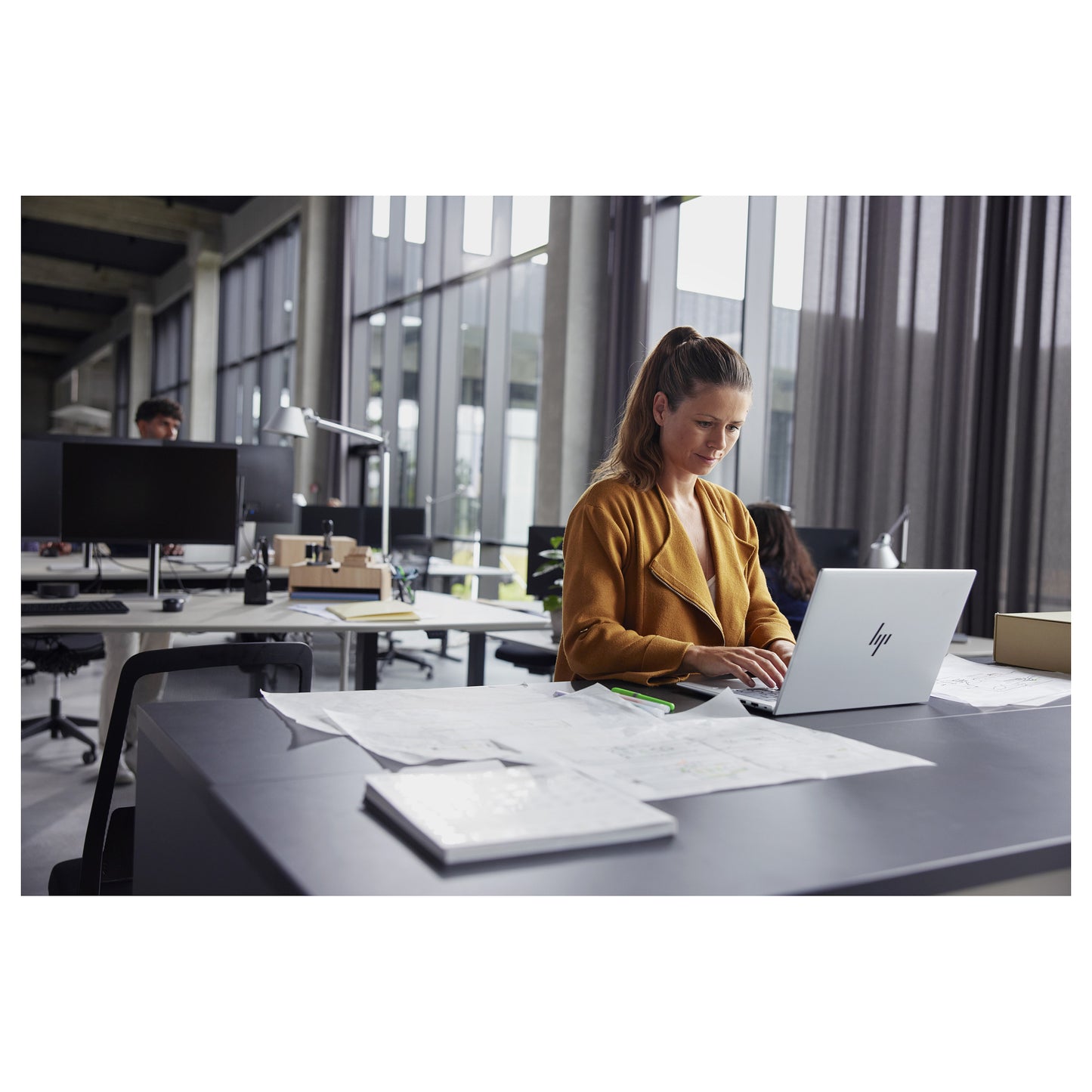 HP EliteBook 645 G11 AMD Ryzen 5 7535U 35,56cm 14Zoll WUXGA 16GB 512GB/SSD LTE W11P 1J War (DE)