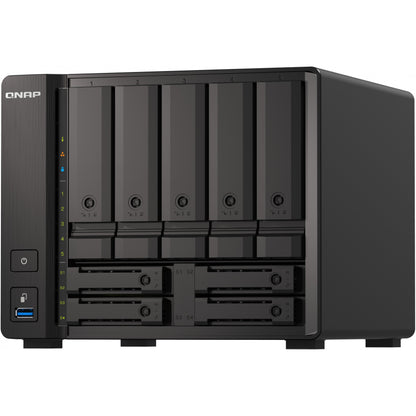 QNAP 9-bay NAS AMD Ryzen V1500B 8GB DDR4 SODIMM 5x6,35cm 2,5Zoll/8,89cm 3,5Zoll SATA 6Gbps + 2x26,35cm 2,5Zoll U.2 NVMe PCIe Gen3 x4