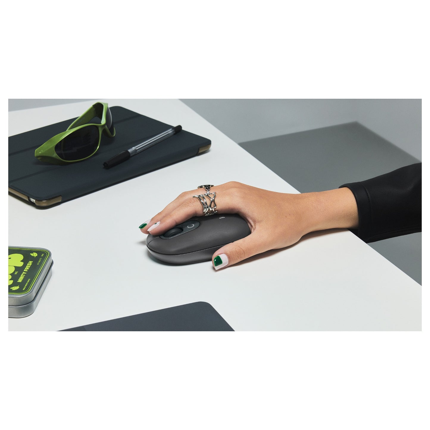 Logitech Pop Mouse with emoji - GRAPHITE