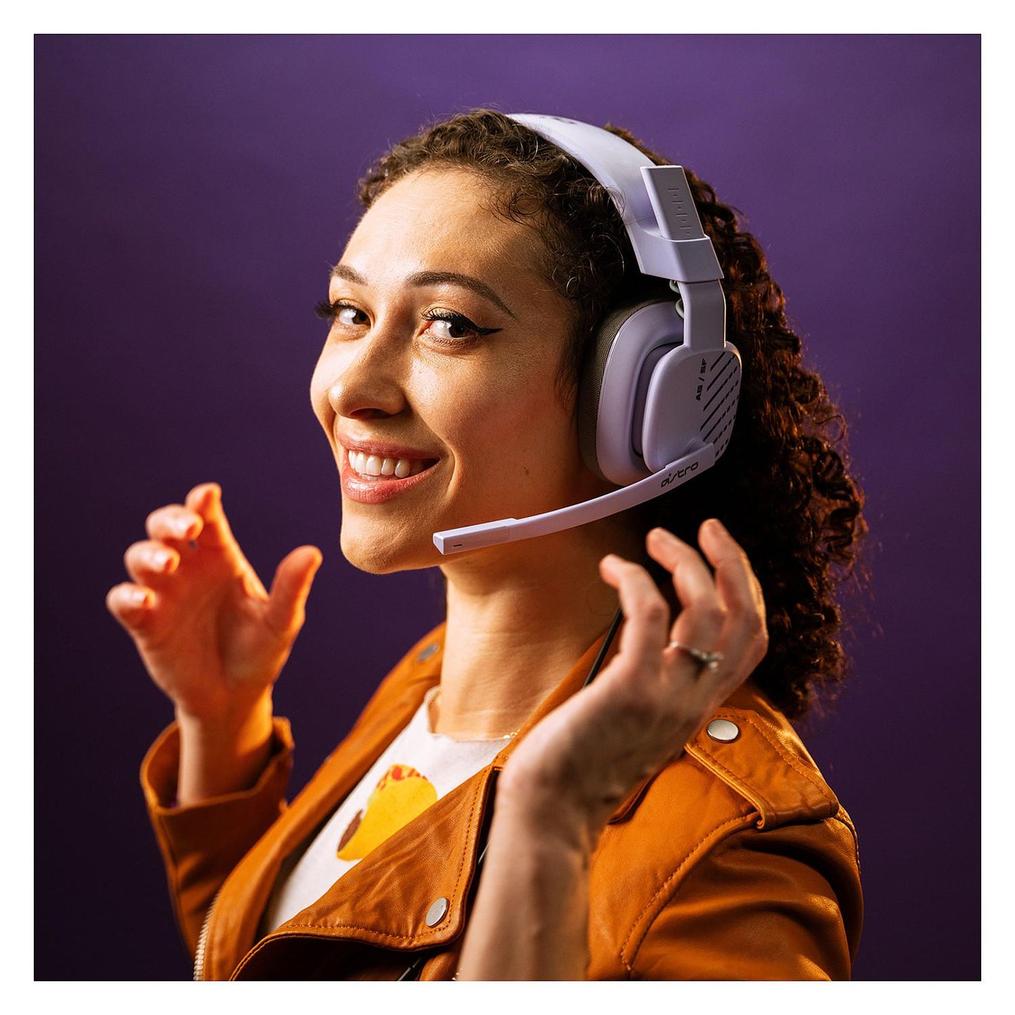 Logitech Astro Gaming A10 Gen 2 Headset full size wired 3.5 mm jack lilac