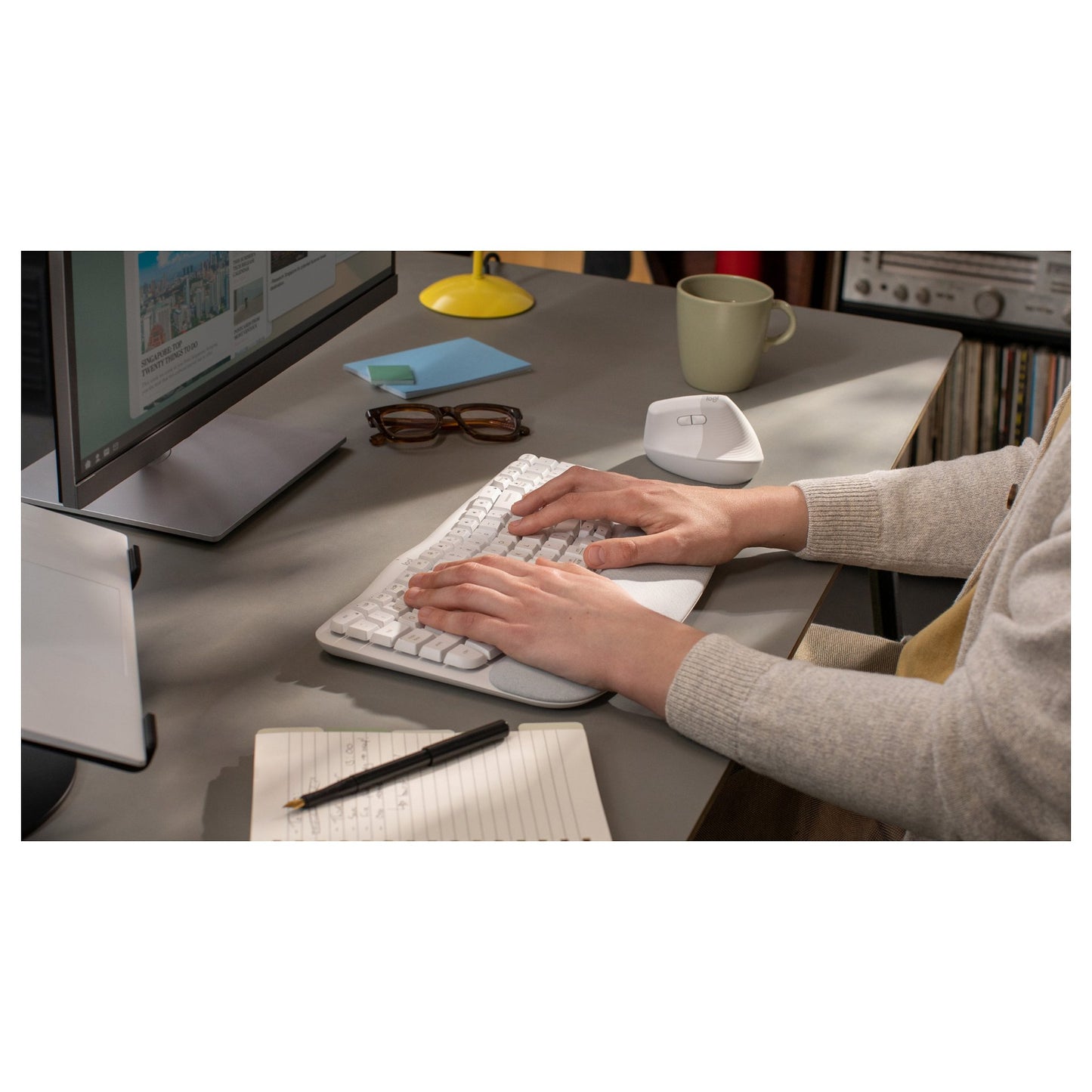 Logitech Wave Keys wireless ergonomic keyboard - OFFWHITE - (DE) - 2.4GHZ/BT - N/A - CENTRAL-419 - UNIVERSAL